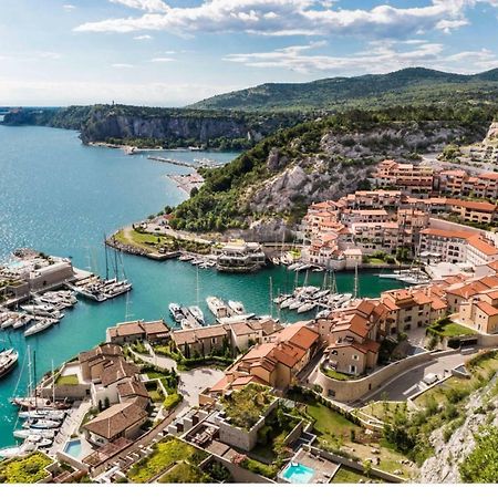 Portopiccolo Luxury Penthouse Apartment Sistiana Bagian luar foto