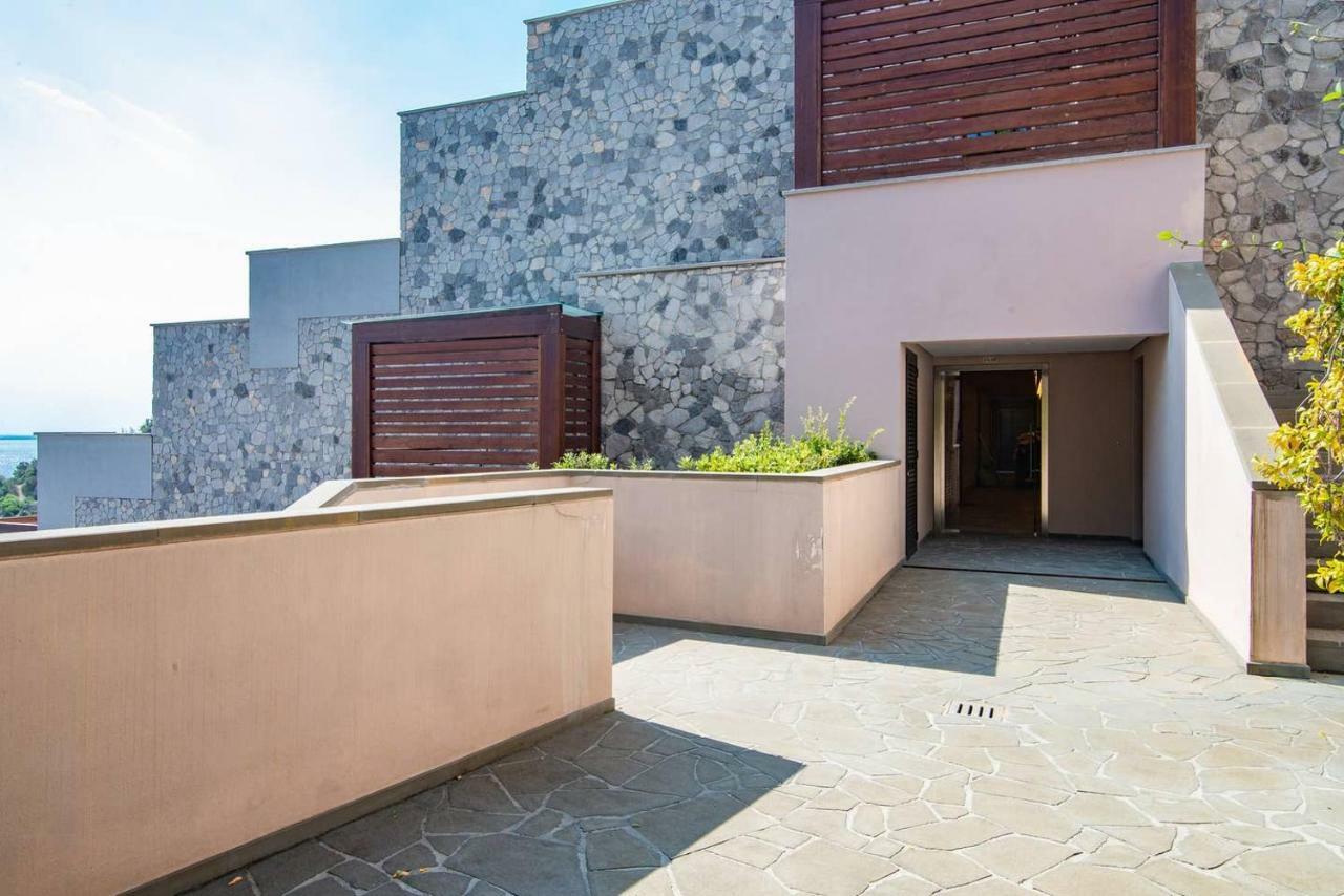 Portopiccolo Luxury Penthouse Apartment Sistiana Bagian luar foto
