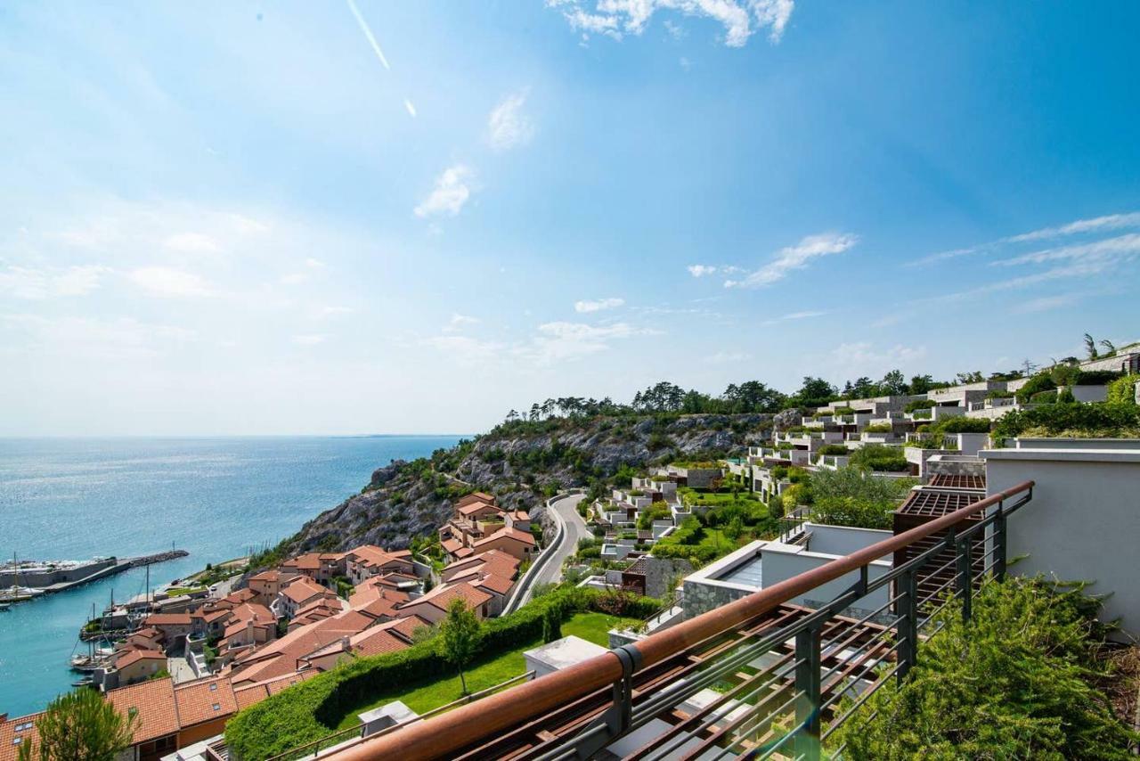 Portopiccolo Luxury Penthouse Apartment Sistiana Bagian luar foto