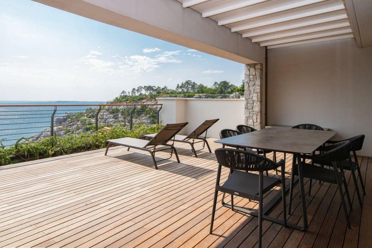 Portopiccolo Luxury Penthouse Apartment Sistiana Bagian luar foto